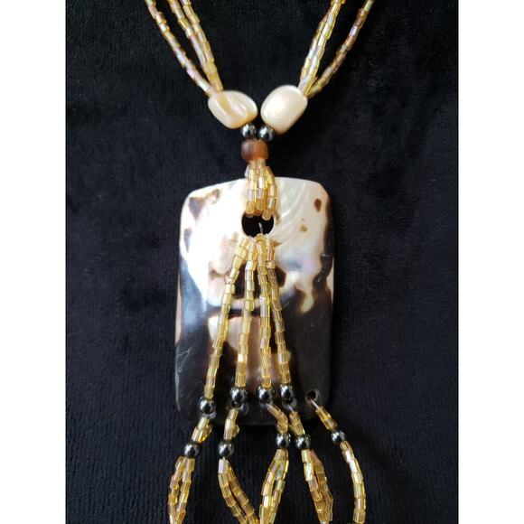 Women Vintage Yellow Beaded Necklace with Mother of Pearl Pendant and Tassel - Picture 3 of 6